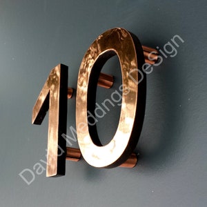 House numbers Modern copper floating in polished or brushed Antigoni, 4"/100mm high bupt