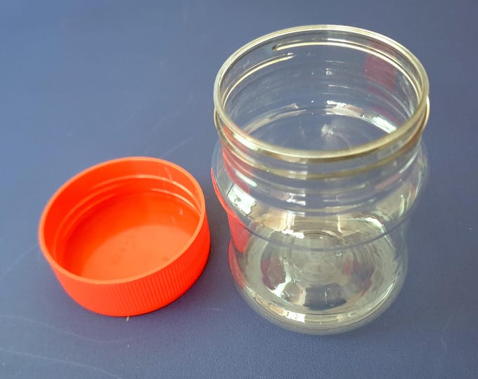 7x Plastic Storage Jars 250ml Red Lid, PET Candy Jars, Clear Containers for Sweets Crafts Sewing Beads Spice Storage Destash