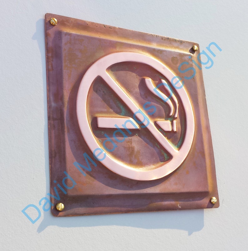 No Smoking sign Plaque in patinated or hammered copper 4.2/105mm square hgt Hammered Copper