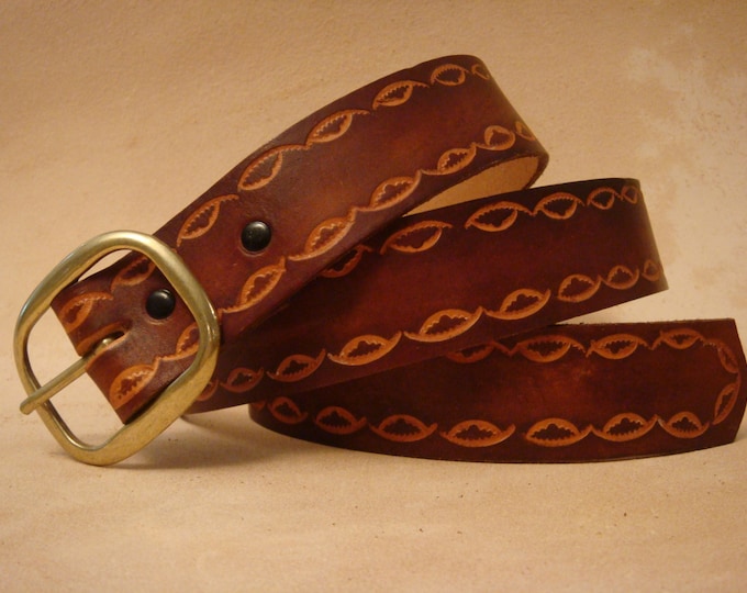 Brown Leather Belt - Tooled Leather Belt - Custom Leather Belt - Personalized Leather Belt - 1-1/2" Large/Small Crescent