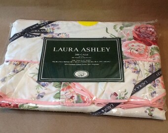 vintage laura ashley bedding bedspread vintage laura ashley twin flat sheet flower ruffle nos hollyhocks ashley bedding etsy vintage laura ashley bedding bedspread vintage laura ashley twin flat sheet flower ruffle nos hollyhocks ashley bedding etsy