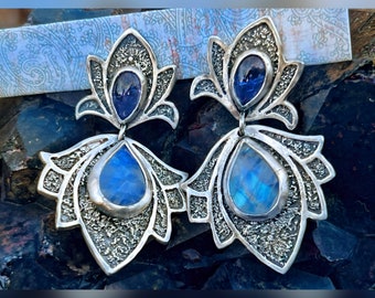 Winter Queen Jewels Earrings.  Raw, Organic, Earthy, Wabi Sabi, Blue, Flowers, Lotus, Boho, Bohemian, Frozen, Cold