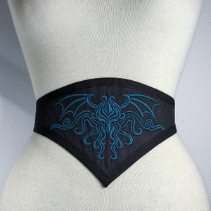 Waist-belt &quot;Cthulhu&quot;. Gothic goth black cotton corset waist-belt, embroidered. Adjustable & Light boned.