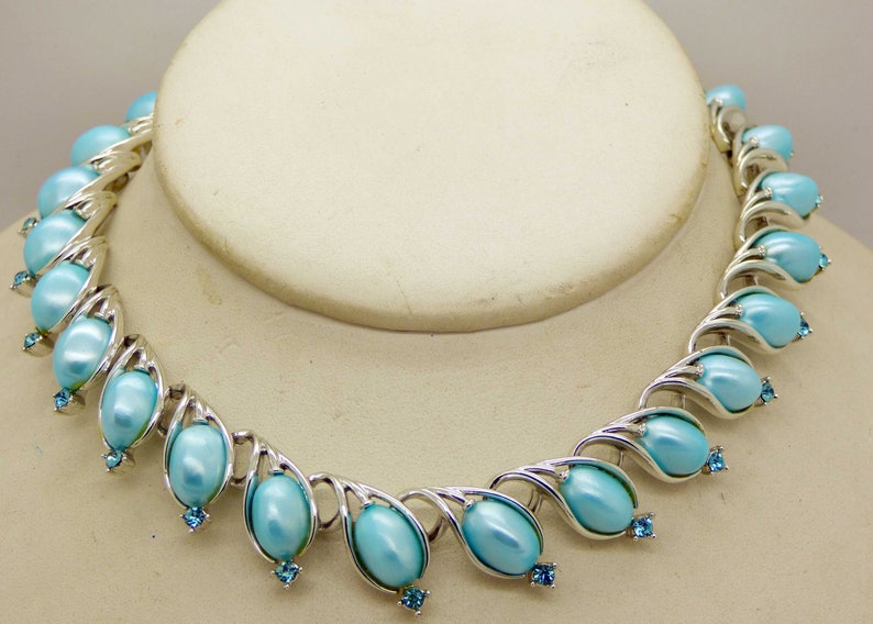 Necklace Bracelet and Earrings Vintage Lisner Sky Blue Thermoset Rhinestone Parure