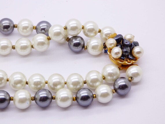 Miriam Haskell Black and White Glass Pearl Neckla… - image 2