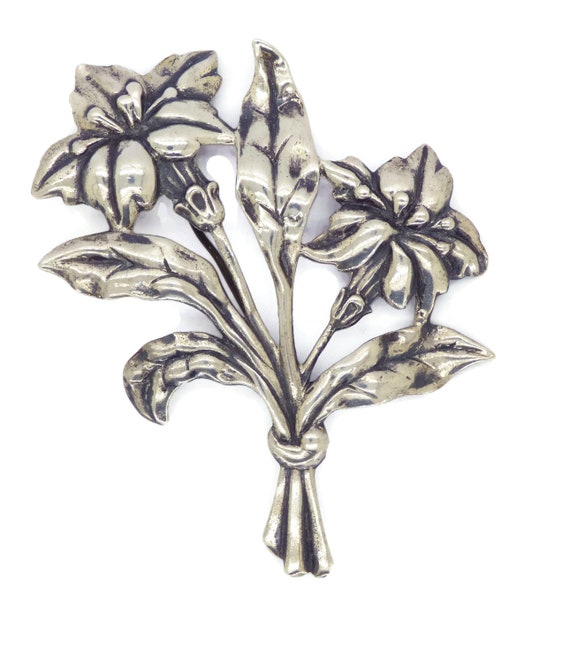 Vintage Danecraft Silver Flower Bouquet  Unique vi