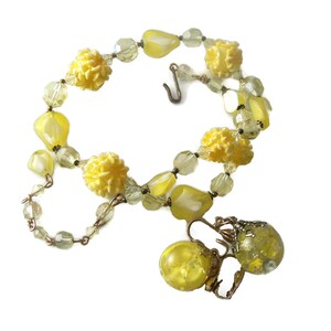 Vintage Necklace Choker Cracked Earring Glass Crystal Beads Givre Yellow  Unique vintage, antique, costume and estate jewelry.