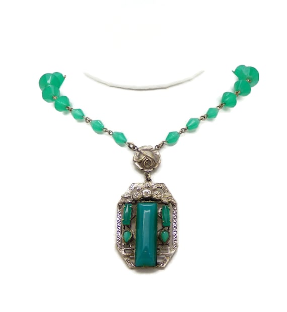 Vintage Chrysoprase Glass Czech Necklace Art Deco… - image 1