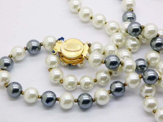 Miriam Haskell Black and White Glass Pearl Neckla… - image 4