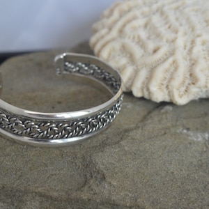 Solid .925 Sterling Silver Cuff Bracelet Fancy Insert Design Free Shipping (US)