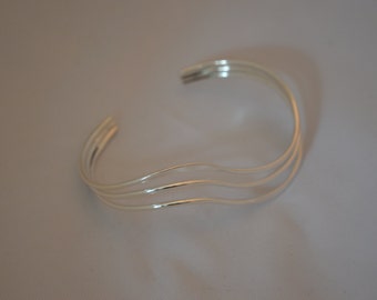 Simple Wave design Solid 925 Sterling Silver Cuff Bracelet Handmade