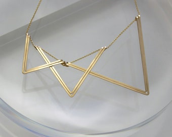 Collier triangle art déco, fait main, voiles, remplissage d'or 14 carats, argent, L.Greenwalt, architectural, déco, minimaliste, cadeaux pour elle, pour eux