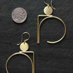 Pendientes llamativos hechos a mano, Art Déco, mate, pendientes geométricos grandes, álamo, L.Greenwalt, abstracto, arquitectónico, regalos para ella, ellos imagen 5