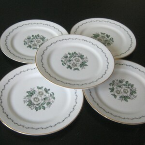 Set of 5 Vintage 7 3/4 inch Salad Plates Heinrich H & Co Selb Bavaria Germany Gold Trimmed w/White Flower