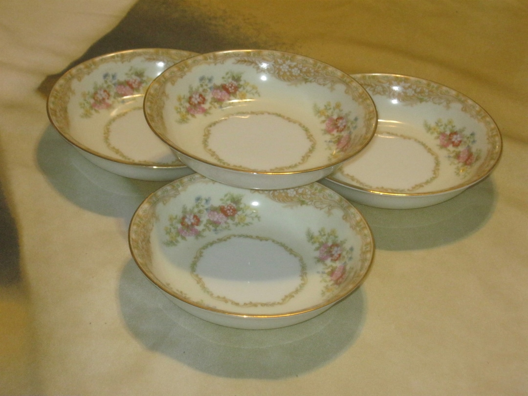 Four Stunning Noritake Occupied Japan Gold Trimmed 5 1/8 Inch Berry