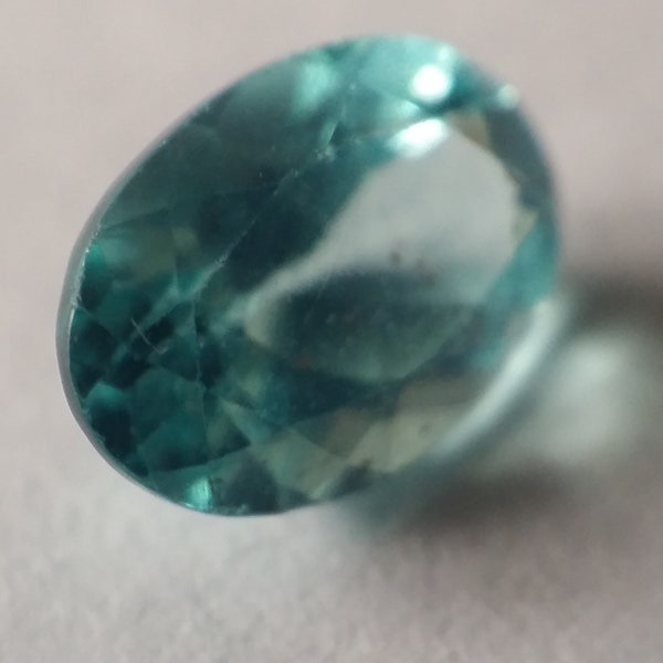 0.97 CT Natural! PARAIBA Bluish Green Madagascar APATITE