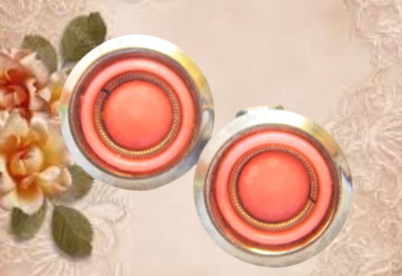 Clip On Earrings Peach Coral  Round Silver Metal … - image 1