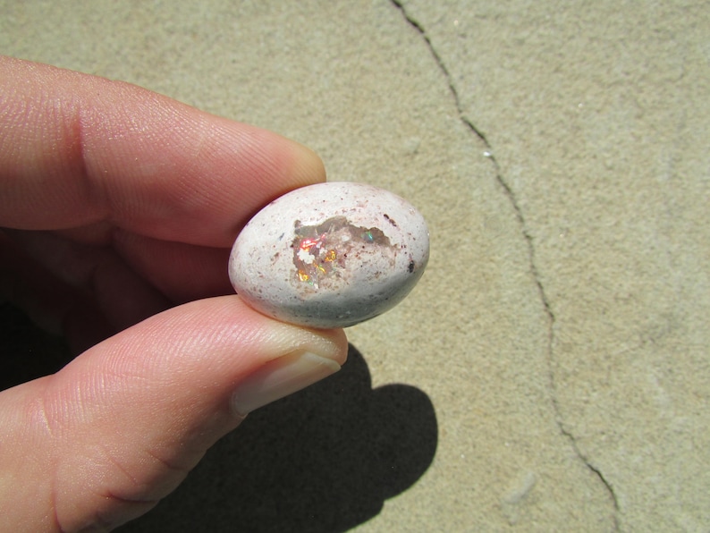 Cabochons FIRE OPAL Cabochon 25mm Mexican Fire Opal Stone Cab Rainbow Fire Opal in Natural Matrix Stone Loose Gemstones