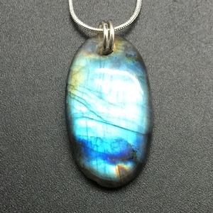 Labradorite Pendant, 45mm Flashy Labradorite Stone with Sterling Silver, Labradorite Necklace, Gemstone Pendant