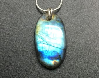 Labradorite Pendant, 45mm Flashy Labradorite Stone with Sterling Silver, Labradorite Necklace, Gemstone Pendant