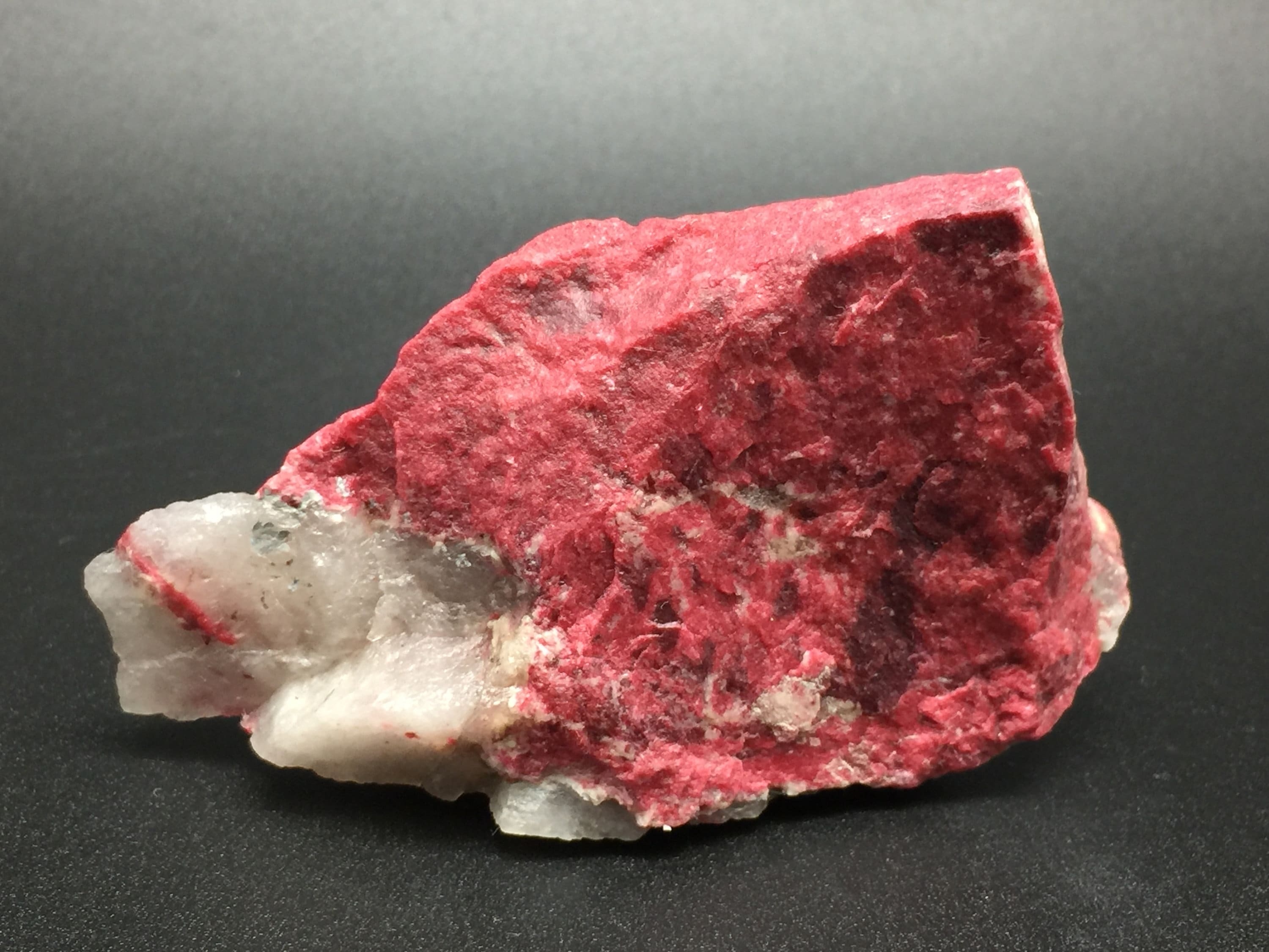 画材 Thulite genuine Pink Thulite Stone Raw, 3.75 Inch High Grade Raw Thulite Specimen