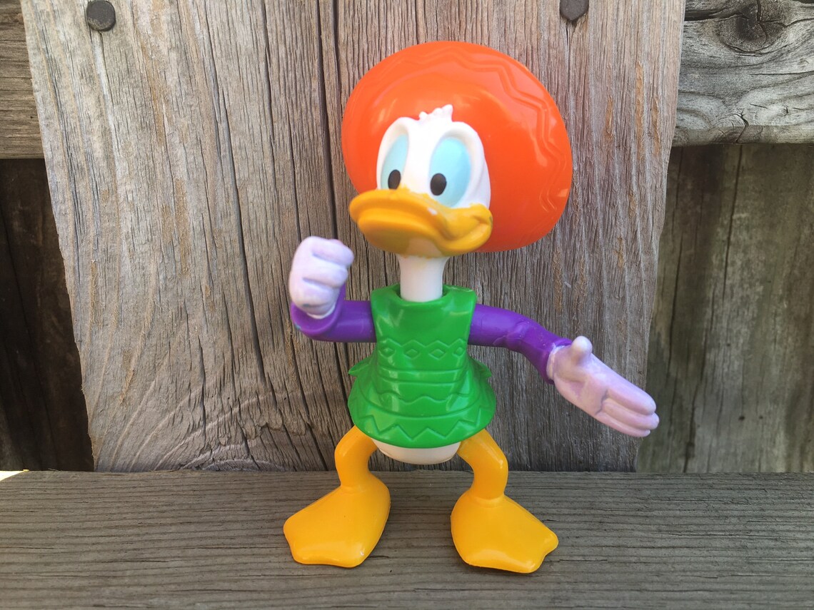 donald duck figures