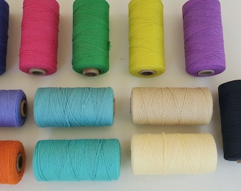 Solid Colors Garn - 240 Meter pro Spule