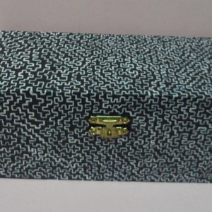 Painted Box, decorative box with black-and-white labyrinth design