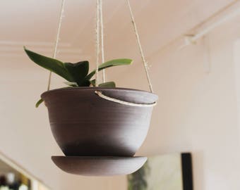 IN STOCK - Hanging Planter with built in catch basin, slate grey, indoor/outdoor, hanging orchid planter, multiple sizes, Made in Quebec