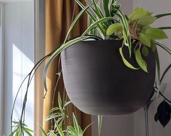 Dark Brown/Gray Stoneware Hanging Planter: Modern Ceramic Pottery, US tariff exempt