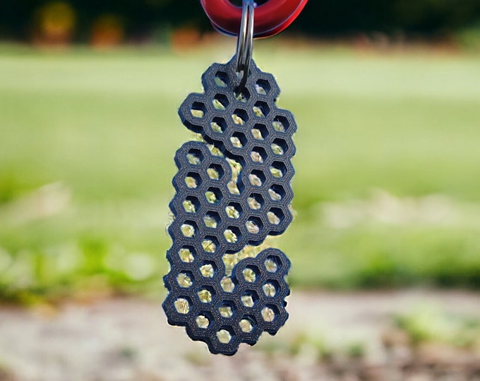 Poop Bag Holder Hands Free Convenient Sustainable for Dog Walker's Pet Lover Accessories Carrier Clip honeycomb shape two slots for poo bag