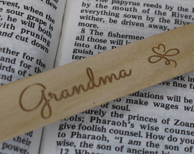 Personalised Gift for Her Grandma Wooden Bookmark, Mothers Day Gift, Thank You Present, Grandma Birthday Nanny set of 2