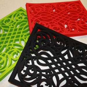 Set of 4 table mats