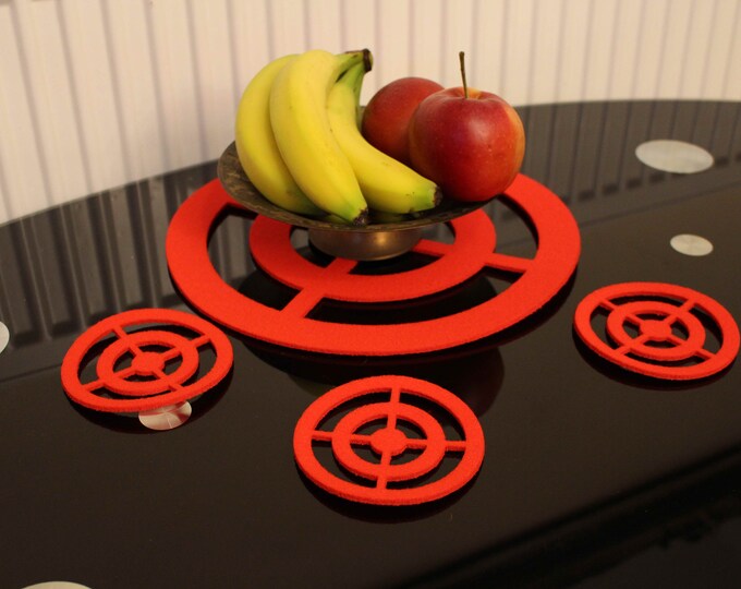 Circle Grille Felt Placemats and coaster  Set of 4 Laser Cut