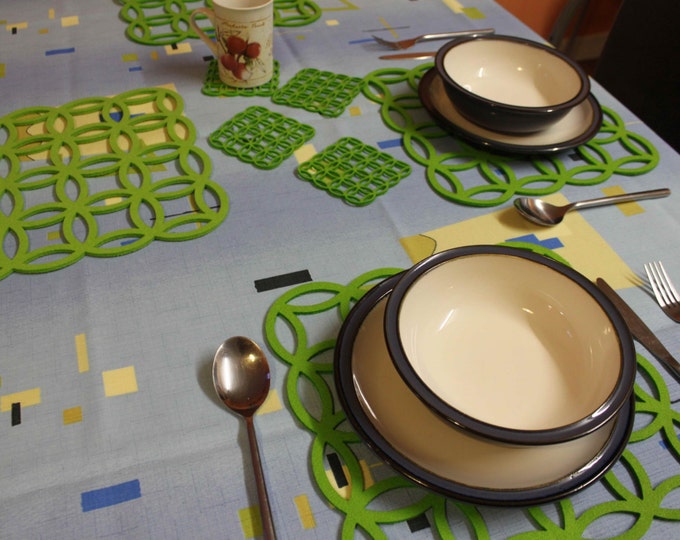 Felt Placemats and coaster Circle Round Designs  Table Mats Set of 8
