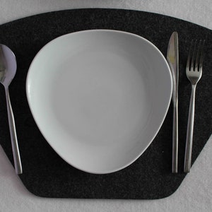Nice Warm Home Decoration Wedge Felt Placemats 17 x 11 inch. Trapeze Place Mat With Rounded Corners  Felt Table Mats Set of 2