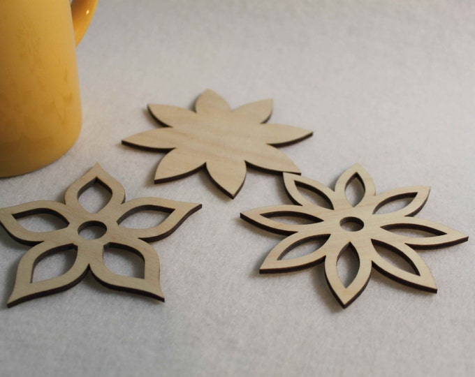 Wooden Coasters Home Decor - set of 4 Flowers Shape