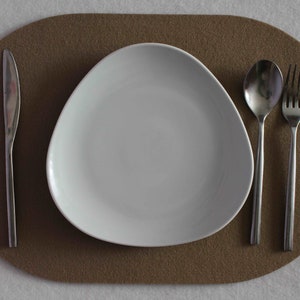 Felt Placemats  Oval shape  set of 6. START enjoy the new interior décor