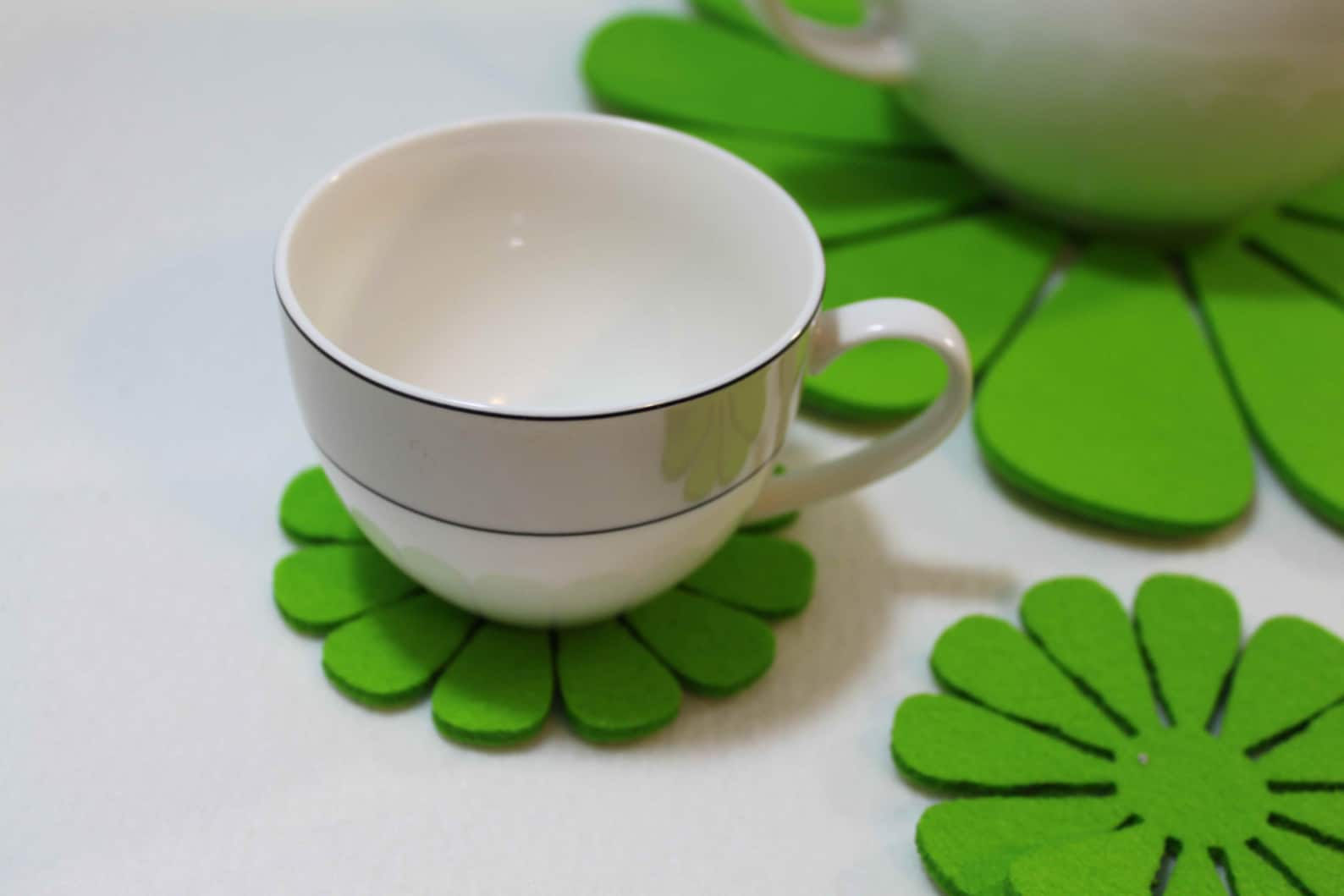 Placemats Daisy Felt Table Mats Set of 16 Pieces Laser Cut Etsy