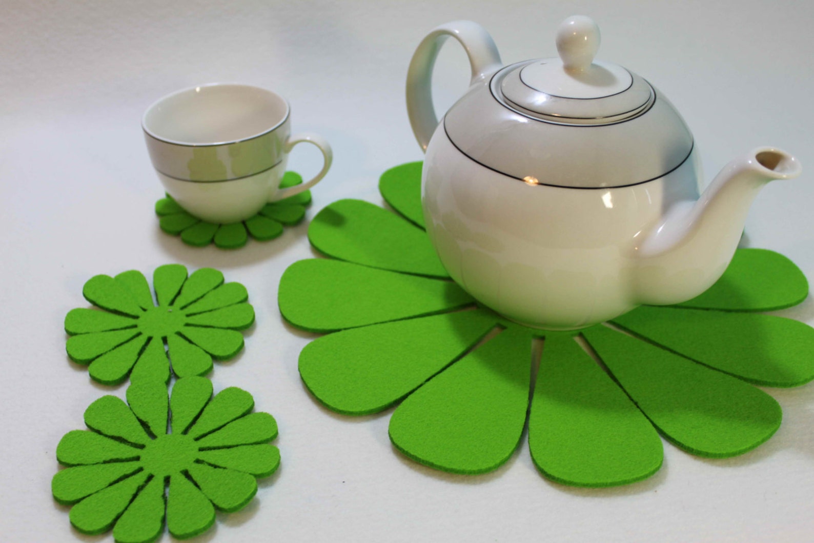 Placemats Daisy Felt Table Mats Set of 16 Pieces Laser Cut Etsy