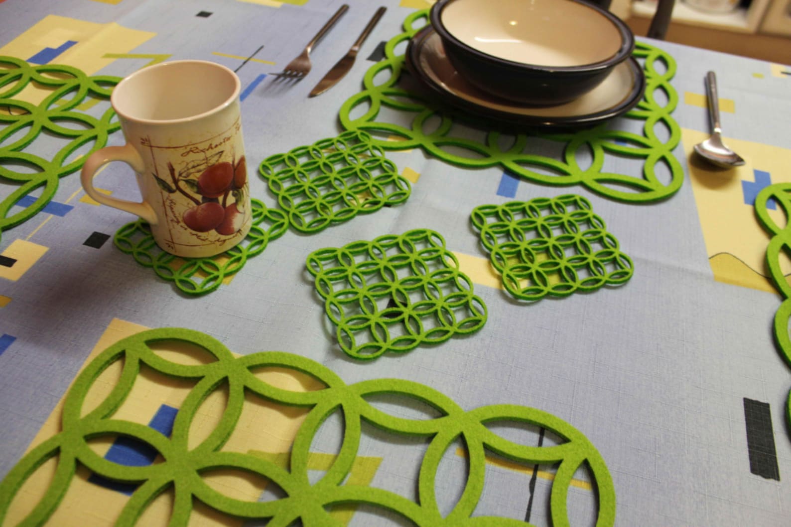 Felt Placemats and Coaster Circle Round Designs Table Mats Set Etsy