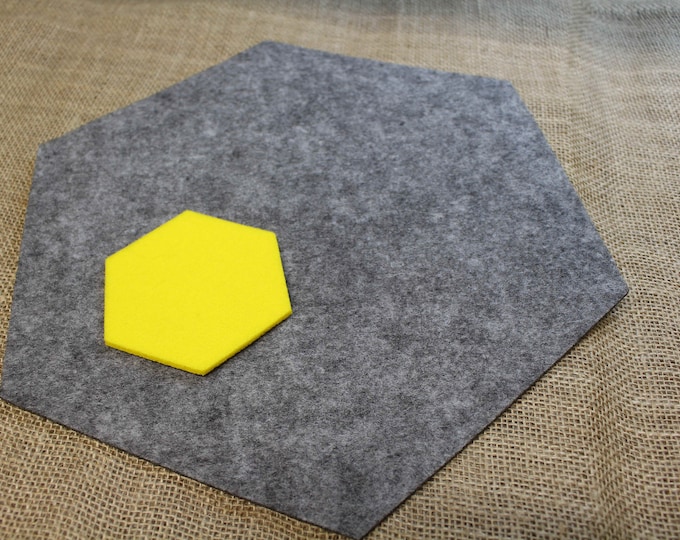 HEXAGON Felt Placemats and Coaster Simple Shape hexagone  Felt  Set of 8
