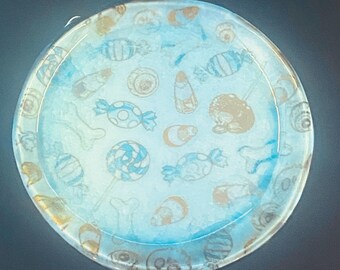 Trick or treat porcelain round plate