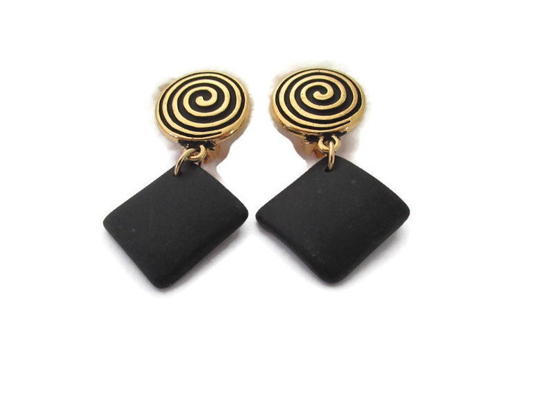 Black Beach Glass Earring Gold Clip On Gold Spiral Ear Clip Black Sea Glass Earring Black Clip On Earring Black Dangle Clip Earring