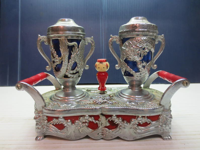 Vintage 1950's Metal Musical Salt & Pepper Shakers on Etsy