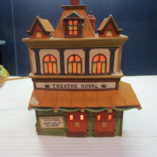 Dept 56 "Theatre Royal" Heritage Village Collection Dickens' Series #5584-0