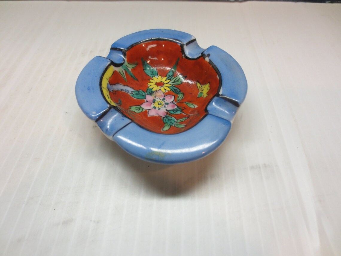 Small Hand Painted Ashtray Made In Japan Etsy
