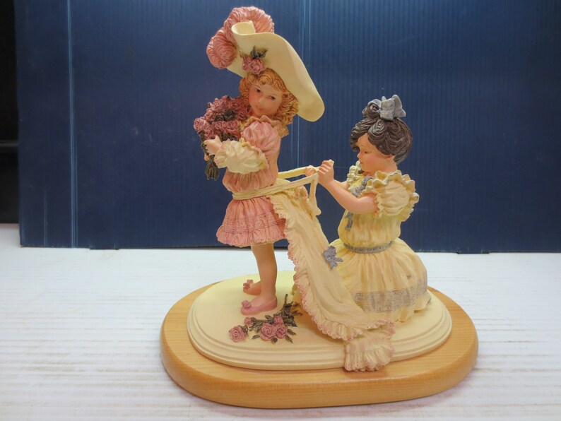 Maud Humphrey Bogart 1990 Playing Bridesmaid Figurine Limited Edition H5500 Numbered
