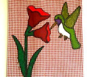 Flower Applique Tea Towel, Flower Applique, Summer Applique, Summer Applique Tea Towel, Flower Kitchen Towel, Hummingbird Applique Tea Towel
