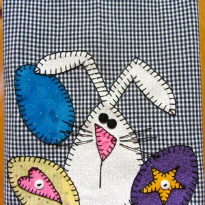 Easter Kitchen Towel, Easter Applique Tea Towel, Easter Applique Kitchen Towel, Applique Tea Towel, Easter Decor, Easter Applique image 1